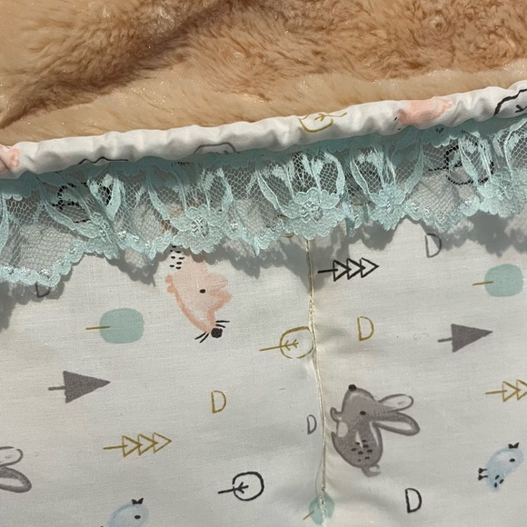 Baby snuggle nest bed. - Picture 4 of 6